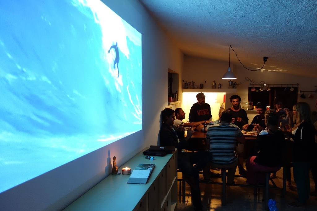 Moka Surfhouse Ericeira Ngoại thất bức ảnh