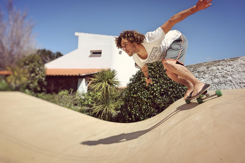 Moka Surfhouse Ericeira Ngoại thất bức ảnh